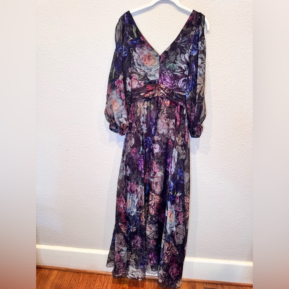 $895 Marchesa Notte Metallic Floral Pleated Gown maxi black RTR Flowy blue red - Picture 6 of 8